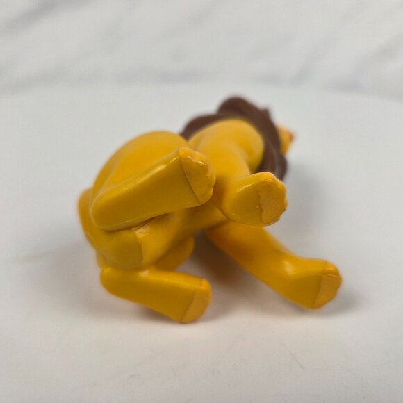 Disney Just Play The Lion King Adult Simba Figure 3" - Picture 5 of 5